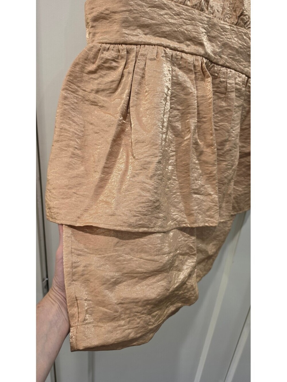 Vintage Forever 21 Metallic Champagne Gold Peplum Mini Dress - Picture 2 of 11